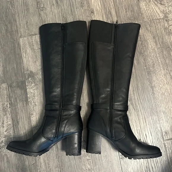 Kelly & Katie boots, black, 8.5 - Picture 6 of 7